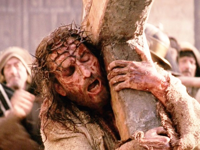 Jesus-Picture-Carrying-Cross-The-Passion-Of-Christ-Movie